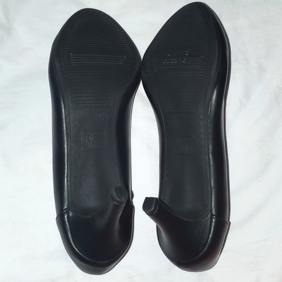 : Size 9 1/2 Time and Tru black Classic ladies  pumps heels - Picture 7 of 11